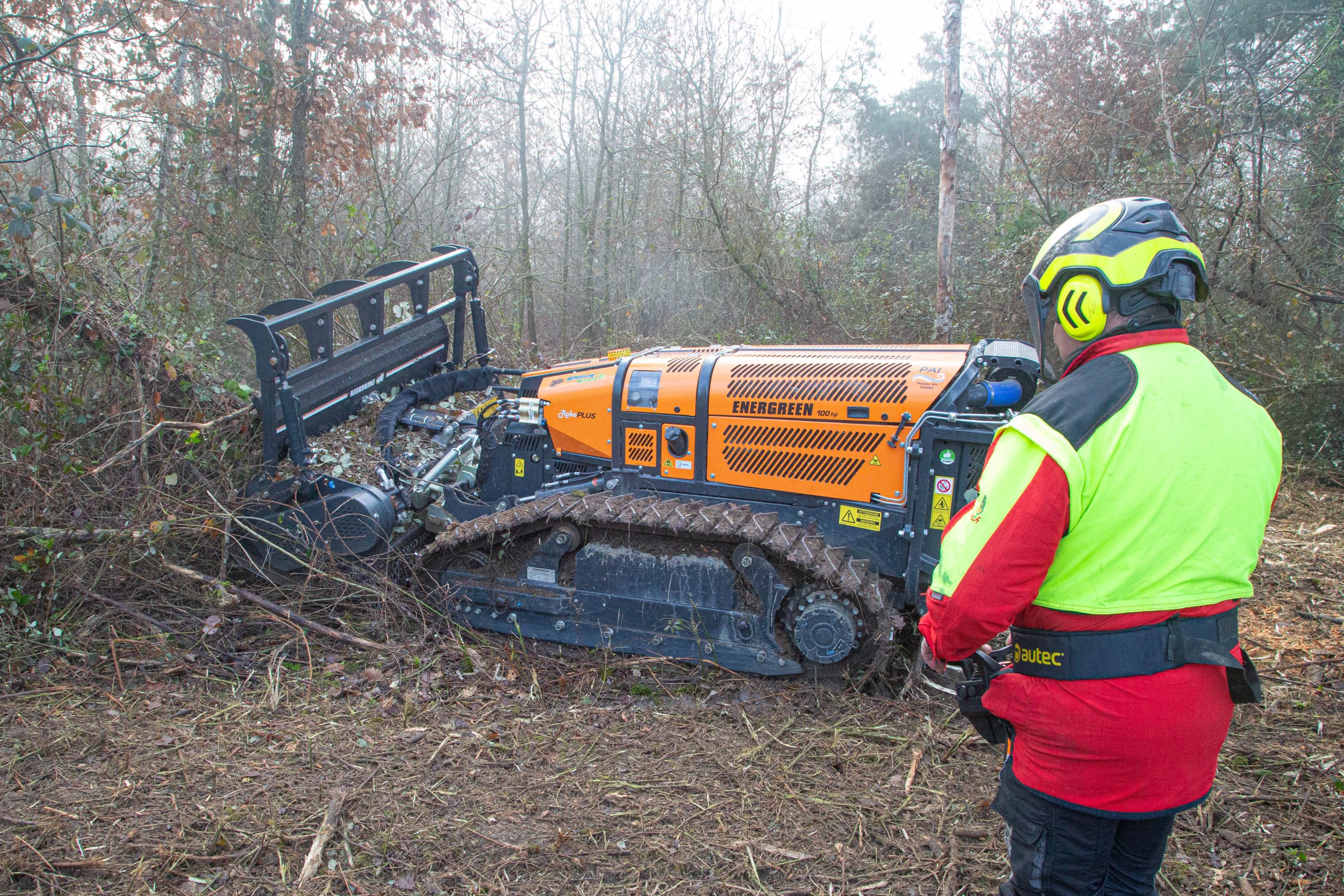 Débroussaillage robotisé & terrains difficiles en Auvergne